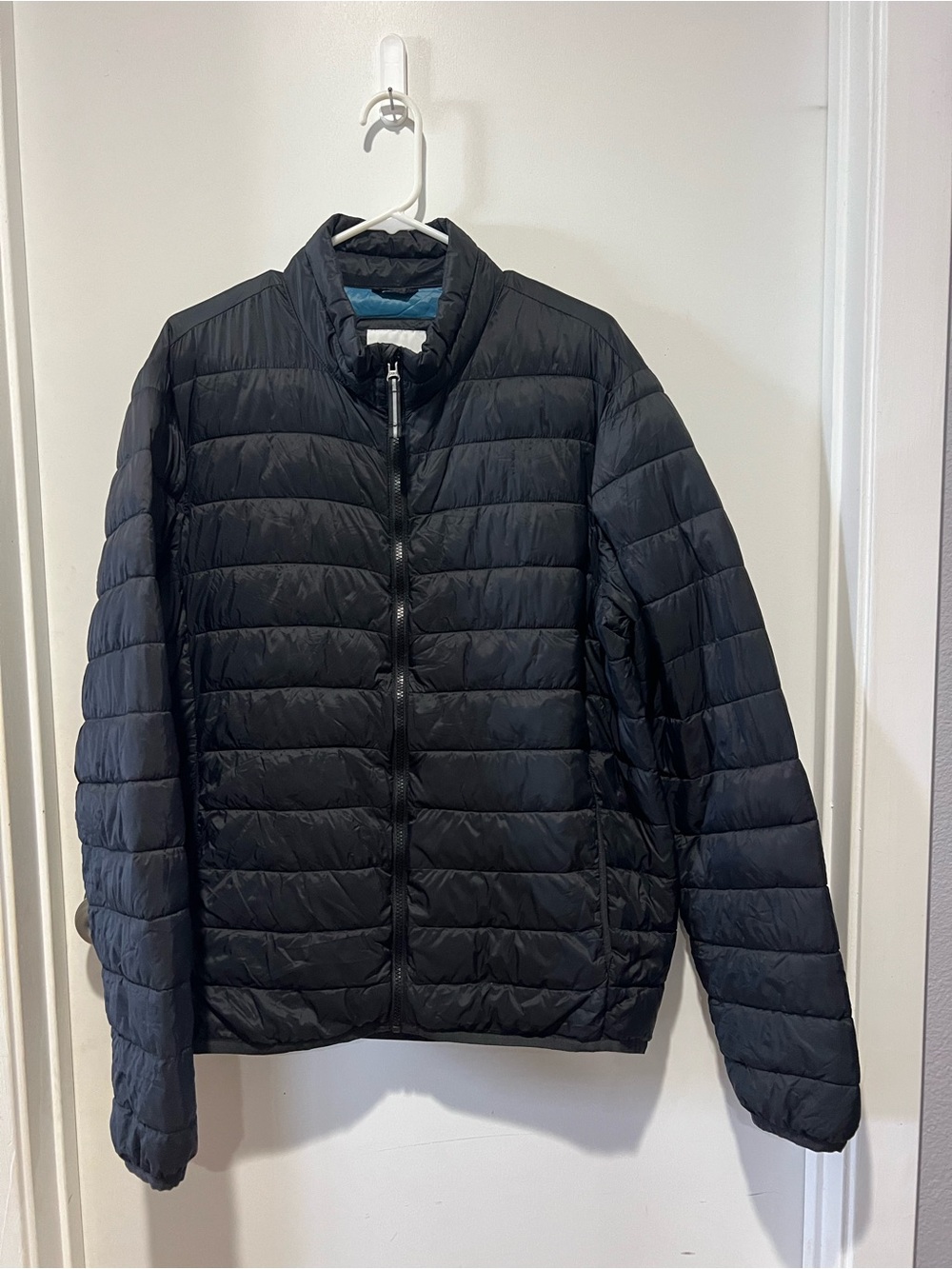 Packable Old Navy Black Puffer Jacket with Teal Lining